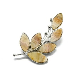 Брошь агат переливт "Веточка" 53*33мм.