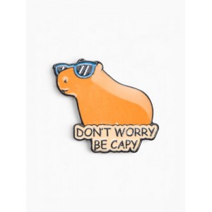 Значок «Капибара не волнуйся», оранжевый в чёрном металле