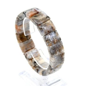 Браслет из Агата мохового с рутилом прямоугольник 19*13мм, 55г Браслет из Агата мохового с рутилом прямоугольник 19*13мм, 55г