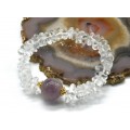 Браслет на резинке из крошки горного хрусталя с шариком из аметиста, 15см (иск.)