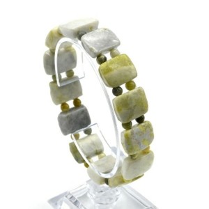 Браслет из жадеита 15*12мм, шарик 4мм, 17см