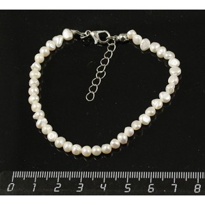 Браслет жемчуг белый 4-5мм, на застежке