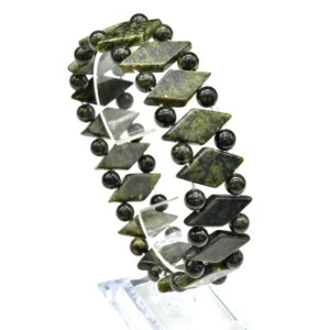 Браслет из змеевика, 17-18см