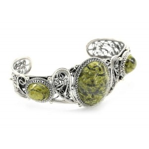 Браслет змеевик, 19 см.