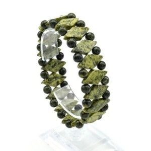 Браслет из змеевика, 18см Браслет из змеевика, 18см