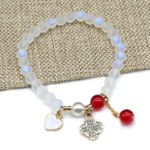 Браслет с Кулонами из опала искусственного и кварцем шарик 6мм цвет красный, 17см