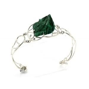 Браслет с плисовым малахитом, 19см.