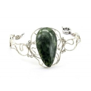 Браслет из нефрита, 19см