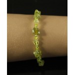 Браслет из  хризолита, с хрусталем, на застежке