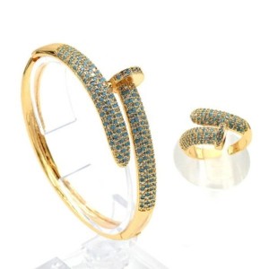 Браслет гвоздь с фианитами цвет голубой, 16см (иск.)