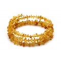 Браслет из янтаря на пружинке 3 витка крошка цвет медовый, 17см