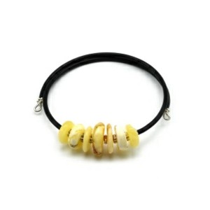 Браслет из янтаря на пружинке диски 10-15мм цвет молочный, 16см