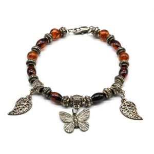 Браслет с янтарем и Кулонами цвет коньячный, кофейный, 17см