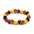 Браслет из янтаря кубик по диагонали 10мм цвет медово-молочный, коньячный, вишня, 16см (иск.)
