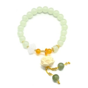 Браслет с подвеской Лотос шарик 8мм цвет зеленый светлый, 17см (иск.) Браслет с подвеской Лотос шарик 8мм цвет зеленый светлый, 17см (иск.)