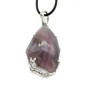 Кулон из агата 30*48мм.