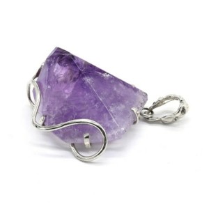 Кулон аметист 38*37мм. Кулон аметист 38*37мм.