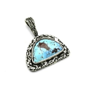 Кулон из бирюзы 22*16мм.