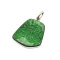 Кулон уваровит 31*33мм.