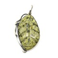 Кулон из змеевика "Лист" 29*50мм.