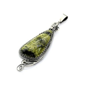 Кулон змеевик "Грация" 20*54мм.