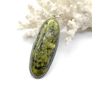 Кулон змеевик "Овал" 22*55мм.