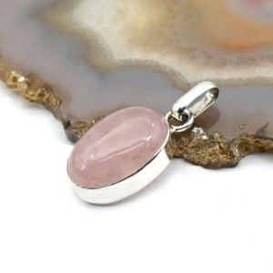 Кулон розовый кварц 14*19мм.