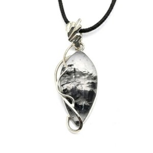 Кулон льдистый кварц 21*43мм.