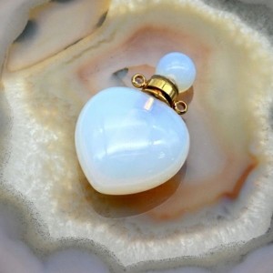 Парфюмерный флакон-кулон из лунного камня 22*12*34мм