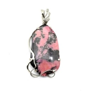 Кулон родонит 28*50мм.