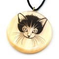 Кулон из селенита "Котик" круг 34мм, на шнурке