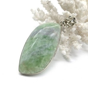 Кулон флюорит "Грация" 28*54мм.