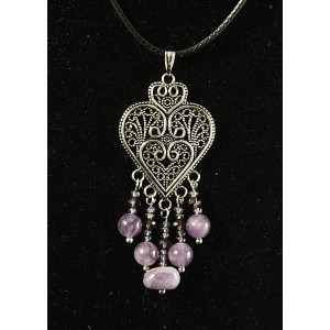 Кулон чароит (галтовка), аметист (шарик 6мм), коннектор "сердце филигрань"