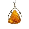 Кулон янтарь 36*40мм Кулон янтарь 36*40мм