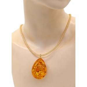 Кулон на шнурке с янтарем капля 33*46мм цвет медовый, 46см (иск.)