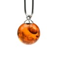Кулон из янтаря шарик 12мм цвет коньячный (иск.) Кулон из янтаря шарик 12мм цвет коньячный (иск.)
