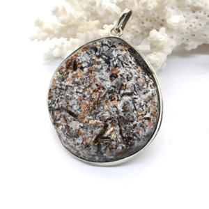 Кулон астрофиллит 43*47мм.