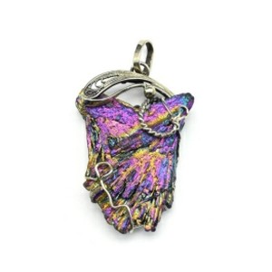 Кулон кианит 31*43мм. Кулон кианит 31*43мм.