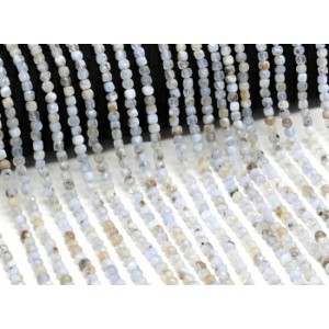 Бусины из агата голубого (сапфирин) кубик гр.4мм, 39см, 93 бусины