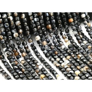 Бусины из агата черного кубик гр.5мм, 37,5см, 75 бусин