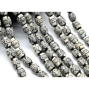 Бусины Дзи "Шесть глаз" из агата бочонок 10*14мм, 34см, 25 бусин Бусины Дзи "Шесть глаз" из агата бочонок 10*14мм, 34см, 25 бусин