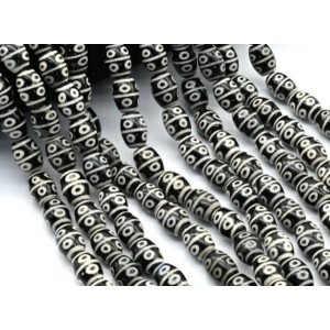 Бусины Дзи "Восемь глаз" из агата бочонок 10*14мм цвет черно-белый, 34см, 25 бусин Бусины Дзи "Восемь глаз" из агата бочонок 10*14мм цвет черно-белый, 34см, 25 бусин