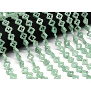 Бусины из авантюрина зеленого клевер 12*12мм, 38см, 33 бусины