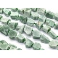 Бусины из авантюрина зеленого галтовка 18*20мм - 20*25мм, 40см, 14 бусин