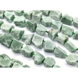 Бусины из авантюрина зеленого галтовка 18*20мм - 20*25мм, 40см, 14 бусин