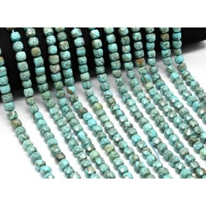 Бусины из бирюзы кубик гр.7мм, 38см, 55 бусин (иск.)