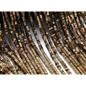 Бусины из гематита многогранник 2*1мм цвет медный, 40см, 320 бусин