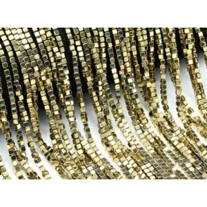 Бусины из гематита кубик 2мм цвет бронзовый, 40см, 175 бусин Бусины из гематита кубик 2мм цвет бронзовый, 40см, 175 бусин