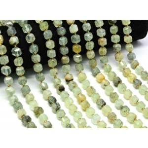 Бусины из пренита кубик гр.9мм, 38,5см, 37 бусин