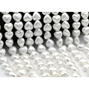 Бусины из майорки сердце 12*12мм, 39см, 36 бусин (иск.)